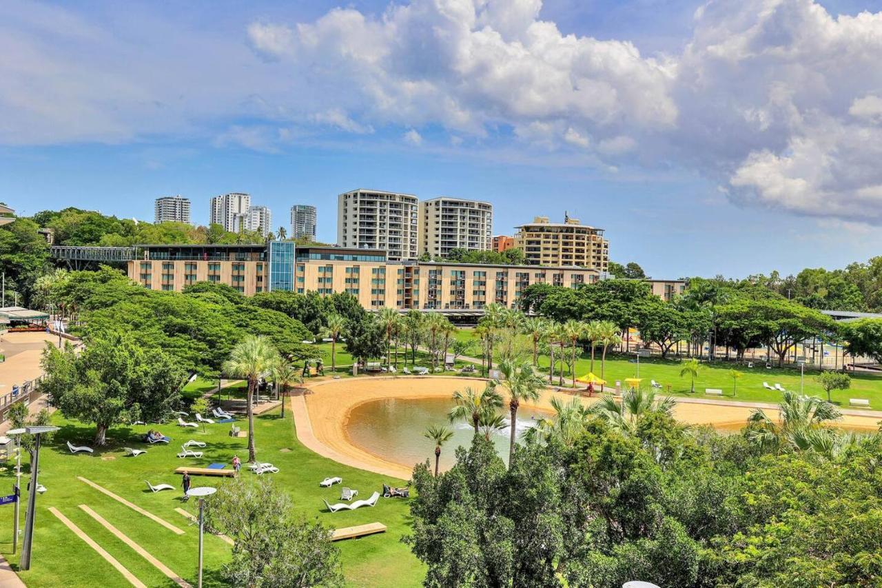 The Salty Lagoon - A Vibrant Retreat By The Water Apartment Darwin Exterior photo